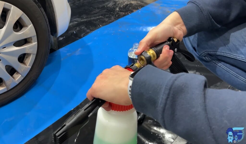 forbind pistolgreb og skumlanse