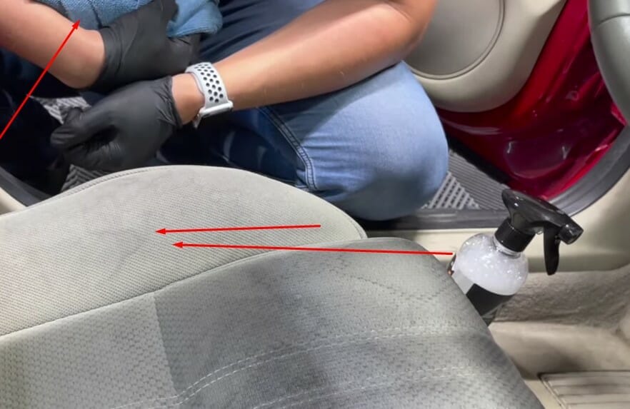 FabriClean aftørt med microfiberklud FabriClean aftørt med microfiberklud