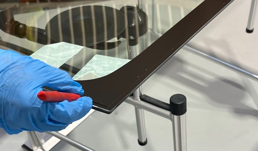 Tegnes op til montering af liste